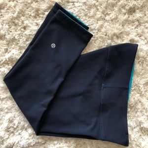 Lululemon WU reversible crop sz 6